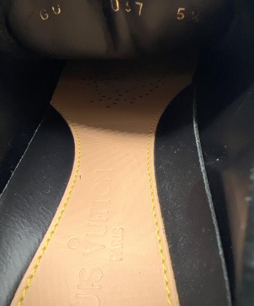 LOUIS VUITTON（ルイ ヴィトン）LOUIS VUITTON (ルイ ヴィトン) モノグラムスニーカー ブラック サイズ:5 1/2の古着・服飾アイテム