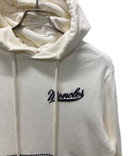 MONCLER（モンクレール）MONCLER (モンクレール) FELPA CON CAPPUCCIO ホワイト サイズ:Sの古着・服飾アイテム