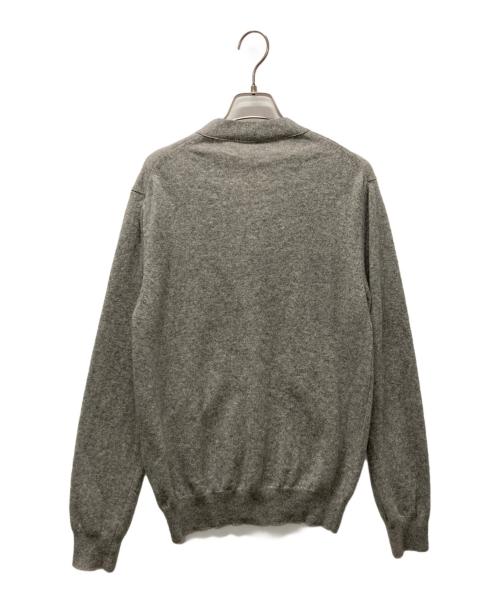 PLAY COMME des GARCONS（プレイコムデギャルソン）PLAY COMME des GARCONS (プレイコムデギャルソン) ハートロゴVネックカーディガン グレー サイズ:Ｍの古着・服飾アイテム