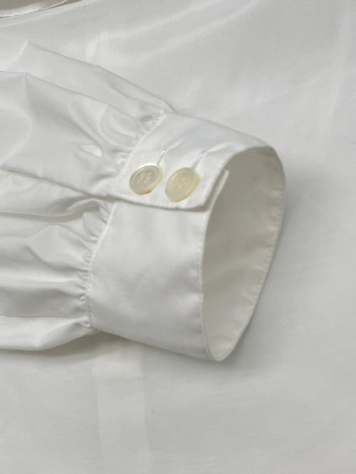OHGA（オオガ）OHGA (オオガ) ピエロブラウス ホワイト サイズ:Fの古着・服飾アイテム