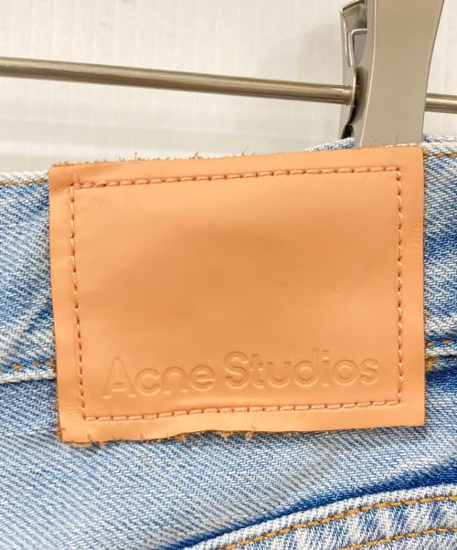 Acne studios（アクネ ストゥディオズ）Acne studios (アクネ ストゥディオズ) ルーズフィットスリムジーンズ ライトブルー サイズ:160/58A　23 30の古着・服飾アイテム