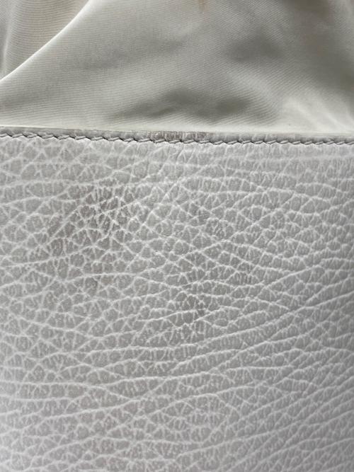 Maison Margiela（メゾンマルジェラ）Maison Margiela (メゾンマルジェラ) チェーンショルダーバッグの古着・服飾アイテム