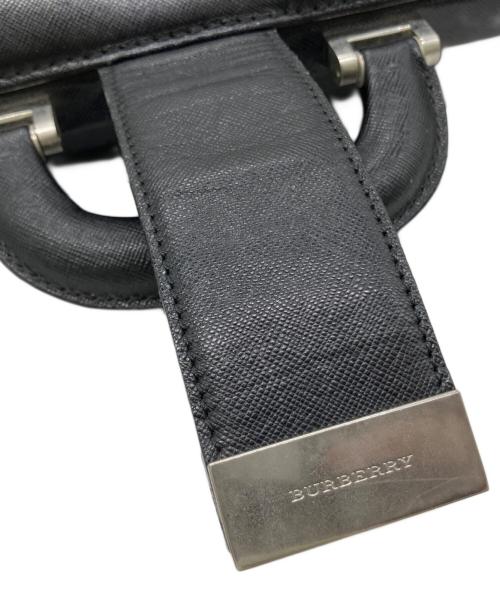 BURBERRY（バーバリー）BURBERRY (バーバリー) ダレスバッグ ブラックの古着・服飾アイテム