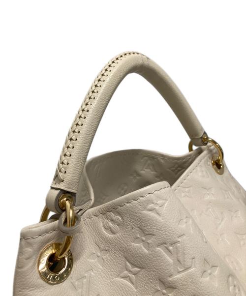 LOUIS VUITTON（ルイ ヴィトン）LOUIS VUITTON (ルイ ヴィトン) バッグ ホワイトの古着・服飾アイテム