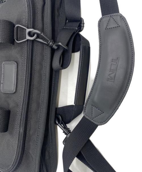 TUMI（トゥミ）TUMI (トゥミ) ビジネスバッグ ブラックの古着・服飾アイテム