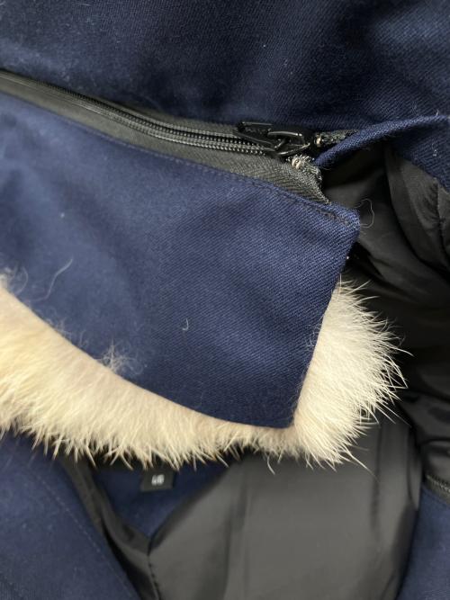 CANADA GOOSE（カナダグース）CANADA GOOSE (カナダグース) ダウンジャケット ネイビー サイズ:Lの古着・服飾アイテム