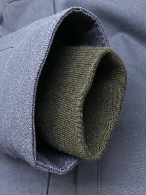 CANADA GOOSE（カナダグース）CANADA GOOSE (カナダグース) ダウンジャケット ネイビー サイズ:Lの古着・服飾アイテム