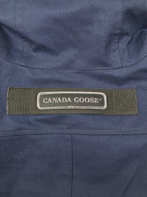 CANADA GOOSE（カナダグース）CANADA GOOSE (カナダグース) ダウンジャケット ネイビー サイズ:Lの古着・服飾アイテム