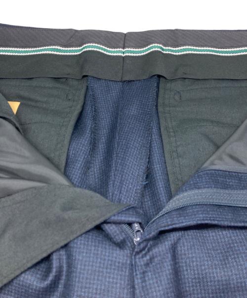 LORO PIANA（ロロピアーナ）LORO PIANA (ロロピアーナ) セットアップスーツ ネイビー サイズ: 96AB5の古着・服飾アイテム