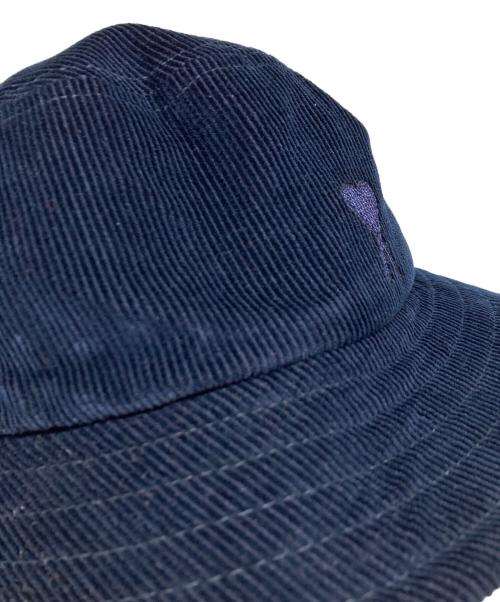 AMI Alexandre Mattiussi（アミアレクサンドルマテュッシ）AMI Alexandre Mattiussi (アミアレクサンドルマテュッシ) コーデュロイバケットハット ネイビー サイズ:1の古着・服飾アイテム