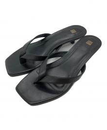 toteme（トーテム）の古着「The Flip Flop Heel サンダル」｜ブラック