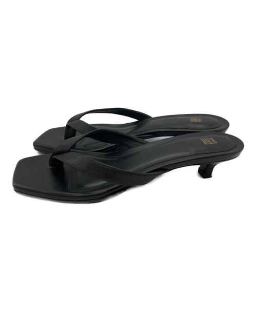 toteme（トーテム）toteme (トーテム) The Flip Flop Heel サンダル ブラック サイズ:35の古着・服飾アイテム