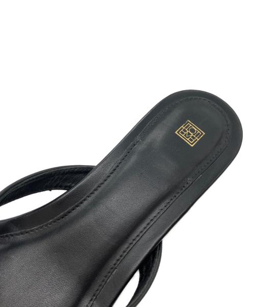 toteme（トーテム）toteme (トーテム) The Flip Flop Heel サンダル ブラック サイズ:35の古着・服飾アイテム