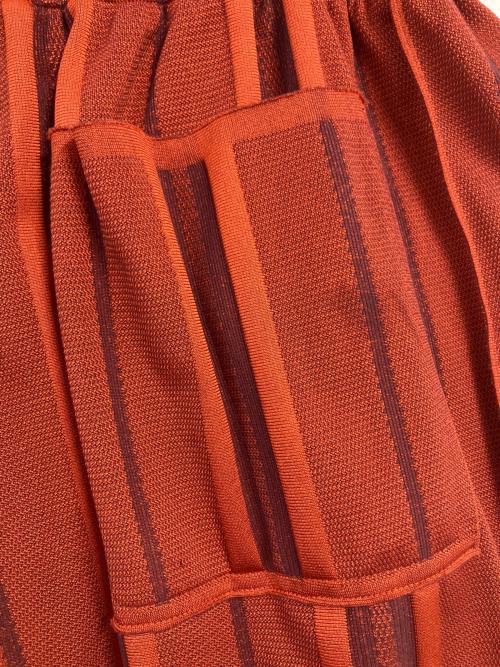 PLEATS PLEASE（プリーツプリーズ）PLEATS PLEASE (プリーツプリーズ) ワイドパンツ オレンジ サイズ:SIZE 3の古着・服飾アイテム