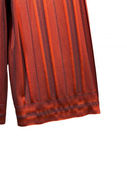 PLEATS PLEASE（プリーツプリーズ）PLEATS PLEASE (プリーツプリーズ) ワイドパンツ オレンジ サイズ:SIZE 3の古着・服飾アイテム