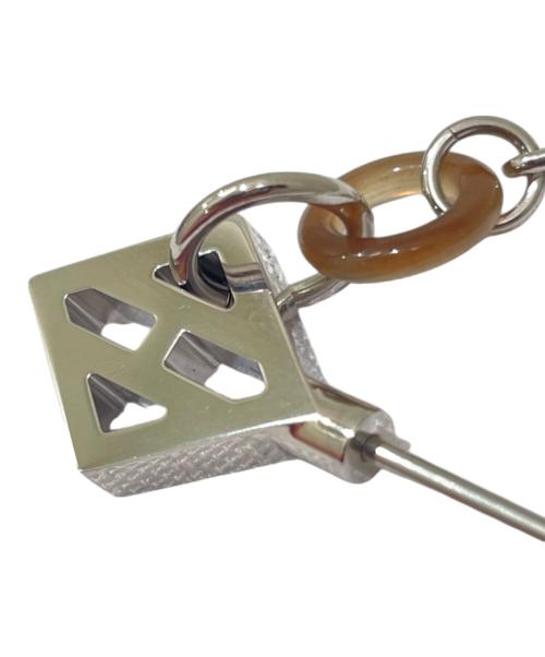 HERMES（エルメス）HERMES (エルメス) クレH/Cle H (キーH) ブローチ シルバーの古着・服飾アイテム