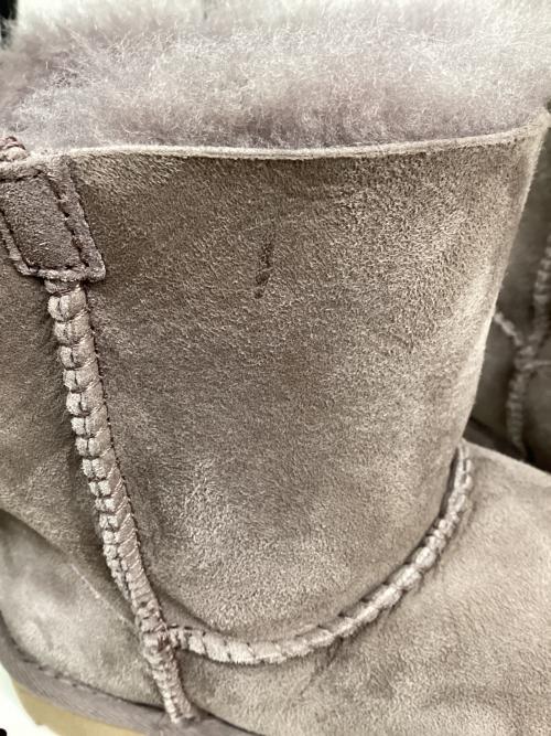 UGG（アグ）UGG (アグ) ミニベイリーボウIIムートンブーツ パープル サイズ:25cmの古着・服飾アイテム