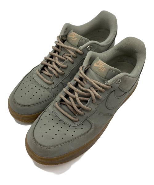 NIKE（ナイキ）NIKE (ナイキ) AIR FORCE1　エアフォース1　スニーカー カーキ サイズ:27.5の古着・服飾アイテム