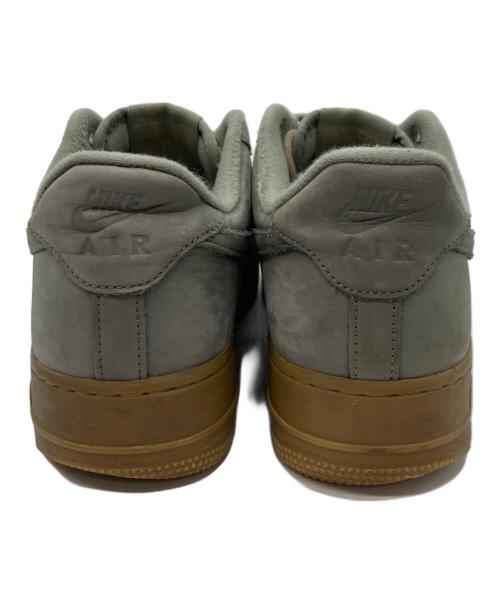 NIKE（ナイキ）NIKE (ナイキ) AIR FORCE1　エアフォース1　スニーカー カーキ サイズ:27.5の古着・服飾アイテム