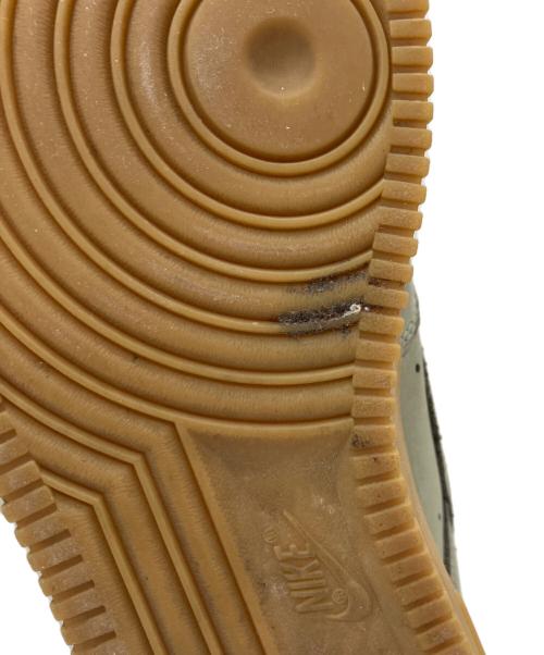 NIKE（ナイキ）NIKE (ナイキ) AIR FORCE1　エアフォース1　スニーカー カーキ サイズ:27.5の古着・服飾アイテム