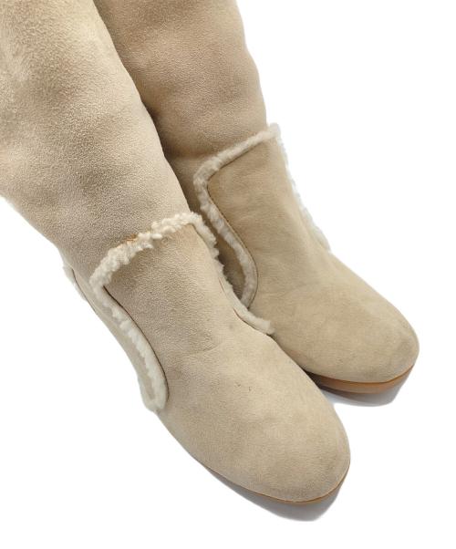 FENDI（フェンディ）FENDI (フェンディ) ムートンブーツ　ロングブーツ　イタリア製 ベージュ サイズ:37 1／2の古着・服飾アイテム