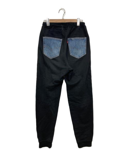 JUNYA WATANABE COMME des GARCONS（(ジュンヤワタナベ コムデギャルソン）JUNYA WATANABE COMME des GARCONS ((ジュンヤワタナベ コムデギャルソン) LEVI'S (リーバイス) 再構築ジョガーパンツ インディゴ サイズ:Sの古着・服飾アイテム