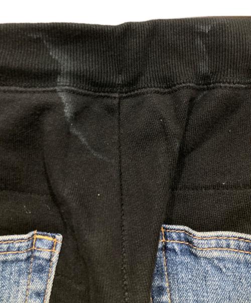 JUNYA WATANABE COMME des GARCONS（(ジュンヤワタナベ コムデギャルソン）JUNYA WATANABE COMME des GARCONS ((ジュンヤワタナベ コムデギャルソン) LEVI'S (リーバイス) 再構築ジョガーパンツ インディゴ サイズ:Sの古着・服飾アイテム