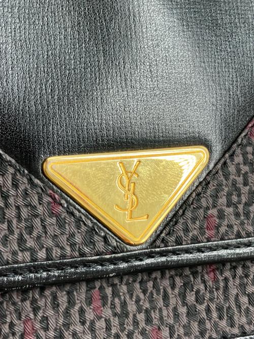 Yves Saint Laurent（イヴサンローラン）Yves Saint Laurent (イヴサンローラン) ショルダーバッグ ブラックの古着・服飾アイテム