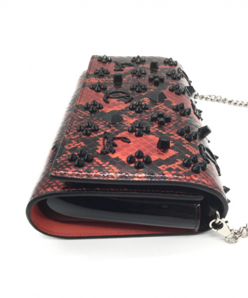 Christian Louboutin（クリスチャン・ルブタン）Christian Louboutin (クリスチャン ルブタン) クラッチバッグ ブラック×レッドの古着・服飾アイテム