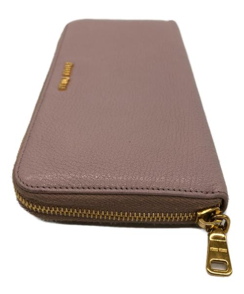 MIU MIU（ミュウミュウ）MIU MIU (ミュウミュウ) 2つ折り財布 MADRASの古着・服飾アイテム