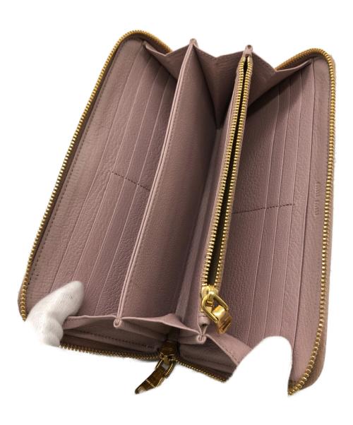 MIU MIU（ミュウミュウ）MIU MIU (ミュウミュウ) 2つ折り財布 MADRASの古着・服飾アイテム