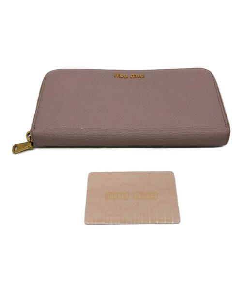 MIU MIU（ミュウミュウ）MIU MIU (ミュウミュウ) 2つ折り財布 MADRASの古着・服飾アイテム