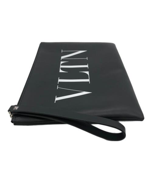 VALENTINO（ヴァレンティノ）VALENTINO (ヴァレンティノ) クラッチバッグ ブラックの古着・服飾アイテム