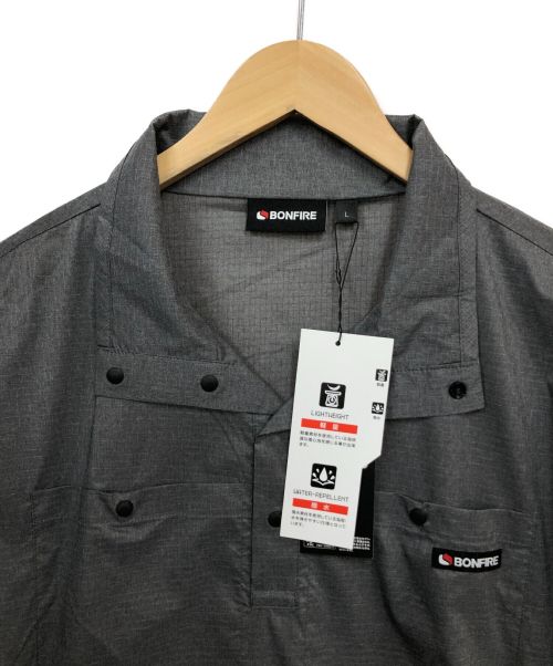 BONFIRE（ボンファイア）BONFIRE (ボンファイア) ナイロンジャケット グレー サイズ:L 未使用品の古着・服飾アイテム