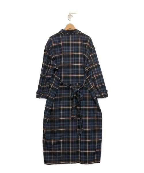 universal tissu（ユニバーサルティシュ）universal tissu (ユニバーサルティシュ) シャツワンピース レッド サイズ:不明の古着・服飾アイテム