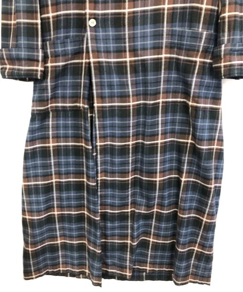 universal tissu（ユニバーサルティシュ）universal tissu (ユニバーサルティシュ) シャツワンピース レッド サイズ:不明の古着・服飾アイテム