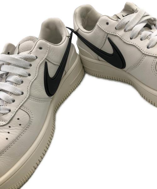 NIKE（ナイキ）NIKE (ナイキ) スニーカー ホワイト サイズ:27の古着・服飾アイテム