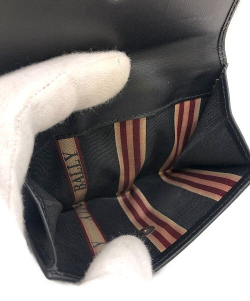 BALLY（バリー）BALLY (バリー) 2つ折り財布の古着・服飾アイテム