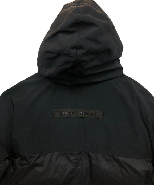 UNDER ARMOUR（アンダーアーマー）UNDER ARMOUR (アンダー アーマー) ダウンジャケット ブラック サイズ:LGの古着・服飾アイテム