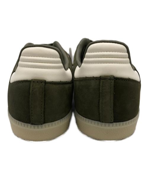 adidas（アディダス）adidas (アディダス) スニーカー オリーブ サイズ:26.5の古着・服飾アイテム