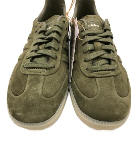 adidas（アディダス）adidas (アディダス) スニーカー オリーブ サイズ:26.5の古着・服飾アイテム