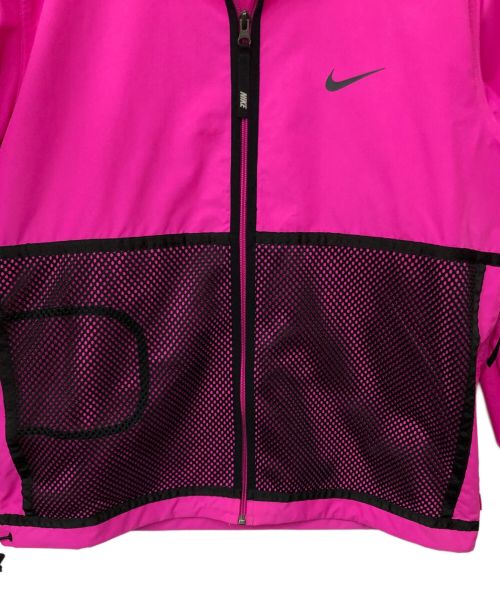 SUPREME × NIKE（シュプリーム × ナイキ）SUPREME × NIKE (シュプリーム × ナイキ) ナイロンジャケット ピンク×ブラック サイズ:Mの古着・服飾アイテム