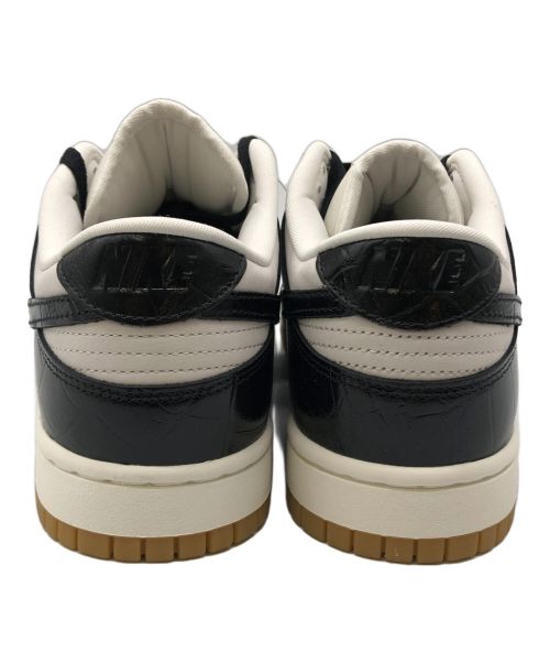 NIKE（ナイキ）NIKE (ナイキ) スニーカー ブラック×ホワイト サイズ:27.5の古着・服飾アイテム
