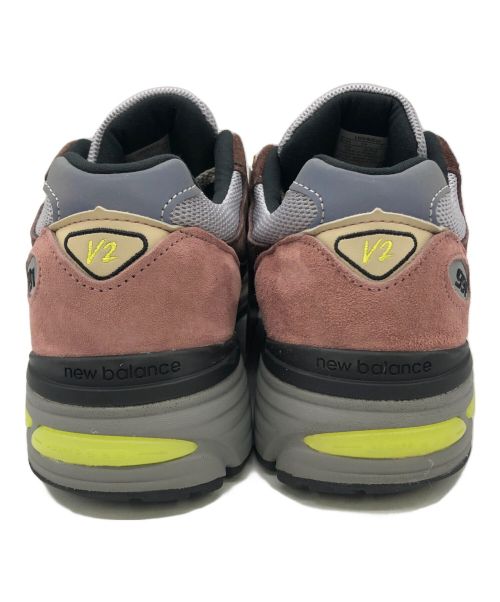 NEW BALANCE（ニューバランス）NEW BALANCE (ニューバランス) スニーカー ピンク×グレー サイズ:27.5 未使用品の古着・服飾アイテム