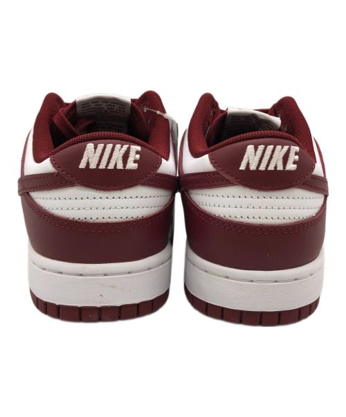 NIKE（ナイキ）NIKE (ナイキ) ローカットスニーカー エンジ×ホワイト サイズ:27.5の古着・服飾アイテム