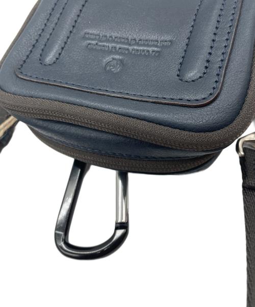 IKETEI（イケテイ）IKETEI (イケテイ) レザーポーチ ネイビーの古着・服飾アイテム