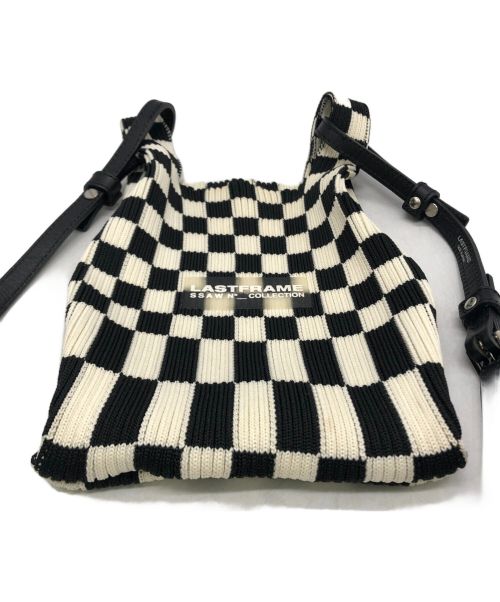 LASTFRAME（ラストフレーム）LASTFRAME (ラストフレーム) ショルダーバッグ ホワイト×ブラックの古着・服飾アイテム