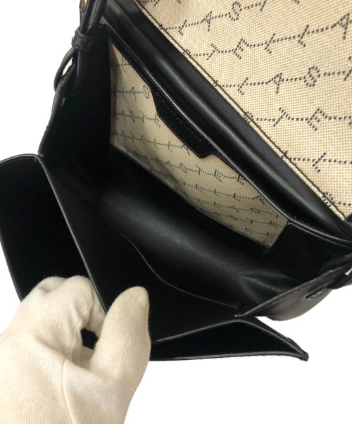 STELLA McCARTNEY（ステラマッカートニー）STELLA McCARTNEY (ステラマッカートニー) クロスボディバッグ アイボリー×ブラックの古着・服飾アイテム