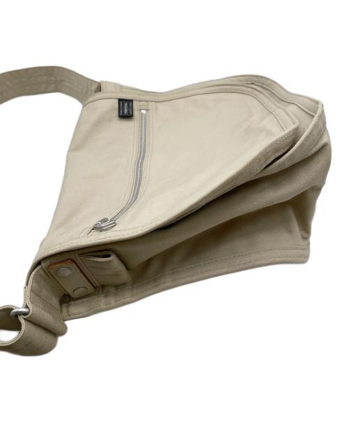 PORTER（ポーター）PORTER (ポーター) ショルダーバッグ アイボリーの古着・服飾アイテム