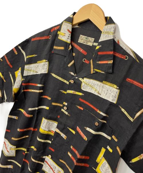 PAPAS ISLAND（パパス アイランド）PAPAS ISLAND (パパス アイランド) 半袖シャツ ブラック サイズ:Mの古着・服飾アイテム